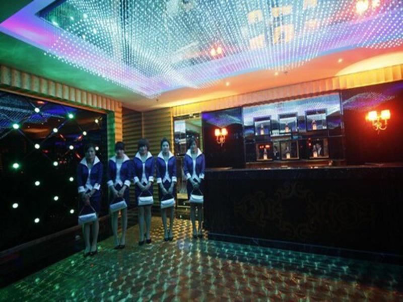 ROYAL PRINCE HOTEL image