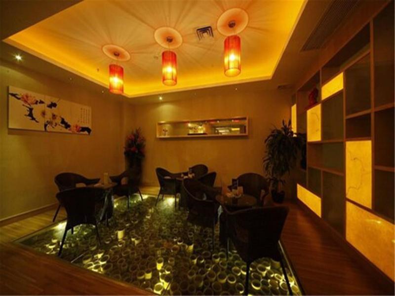 ROYAL PRINCE HOTEL image