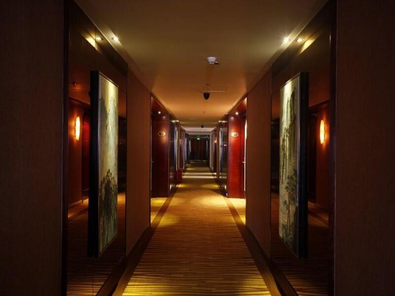 ROYAL PRINCE HOTEL image