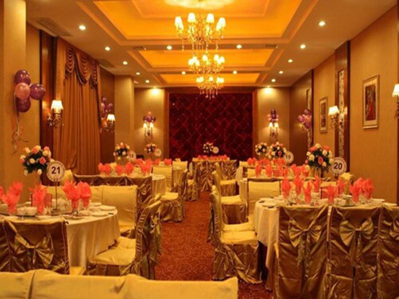 ROYAL PRINCE HOTEL image