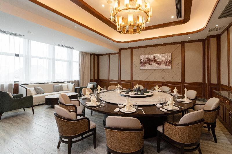 Holiday Inn Jiashan An Ihg Hotel image