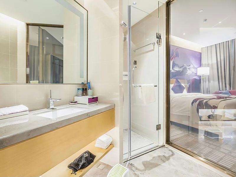 Novotel Zhengzhou Airport Hotel image