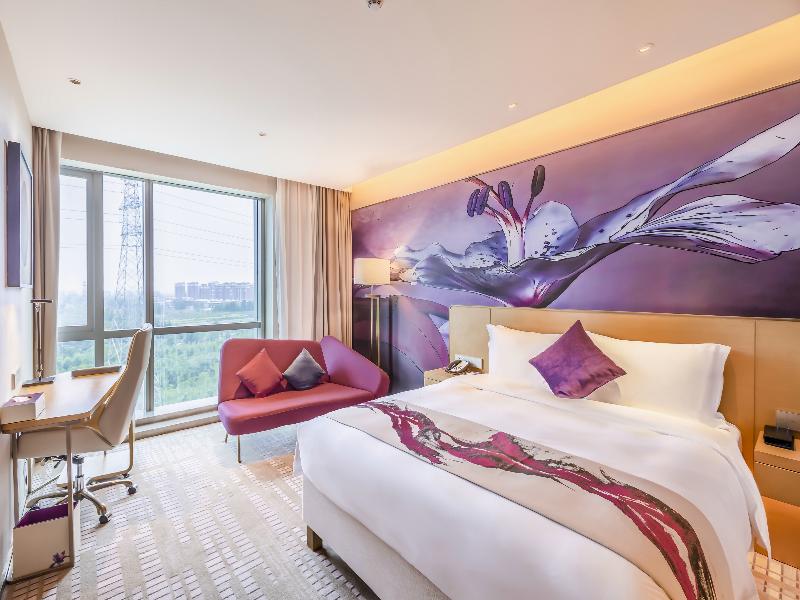 Novotel Zhengzhou Airport Hotel image