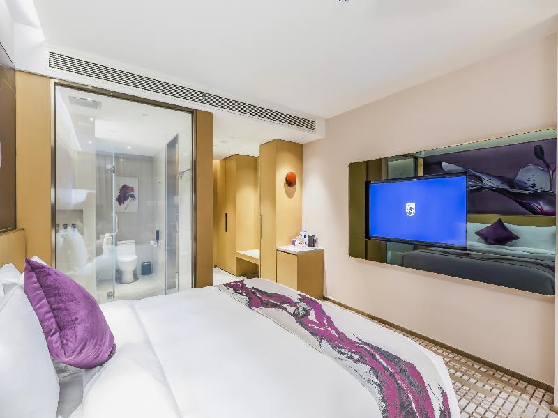Novotel Zhengzhou Airport Hotel image