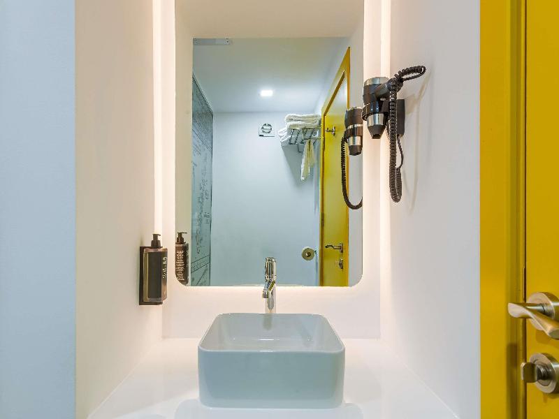 ibis Styles Bucharest Airport image
