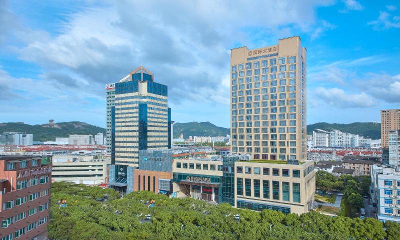 Wenling International Hotel image