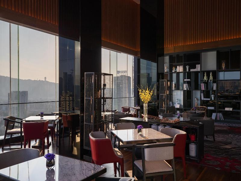 Renaissance Hangzhou Northeast Hotel image