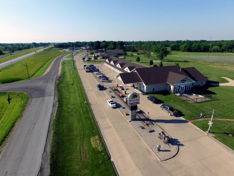 Depot Inn & Suites image