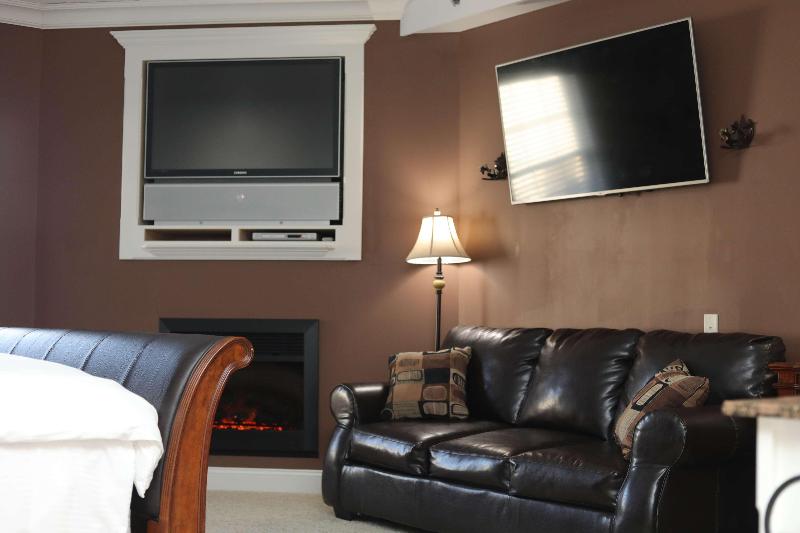 Depot Inn & Suites image