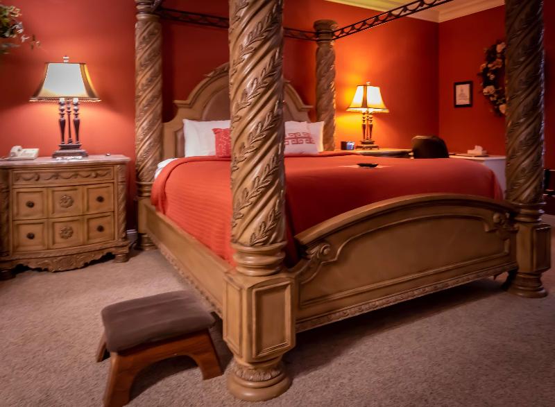 Depot Inn & Suites image