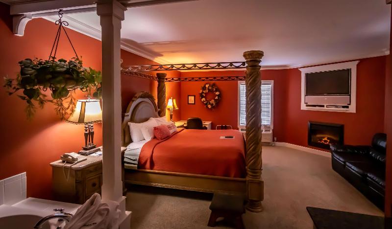 Depot Inn & Suites image