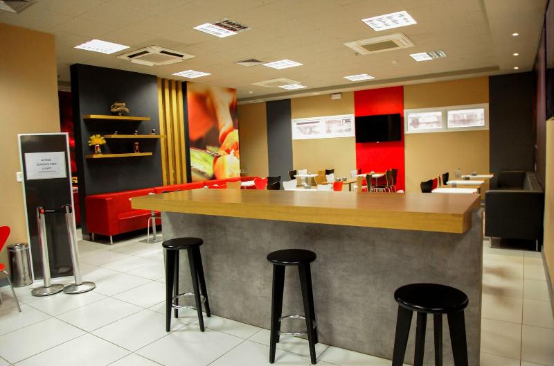 Ibis Bacabal image