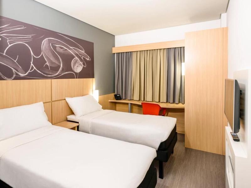 Ibis Bacabal image 2