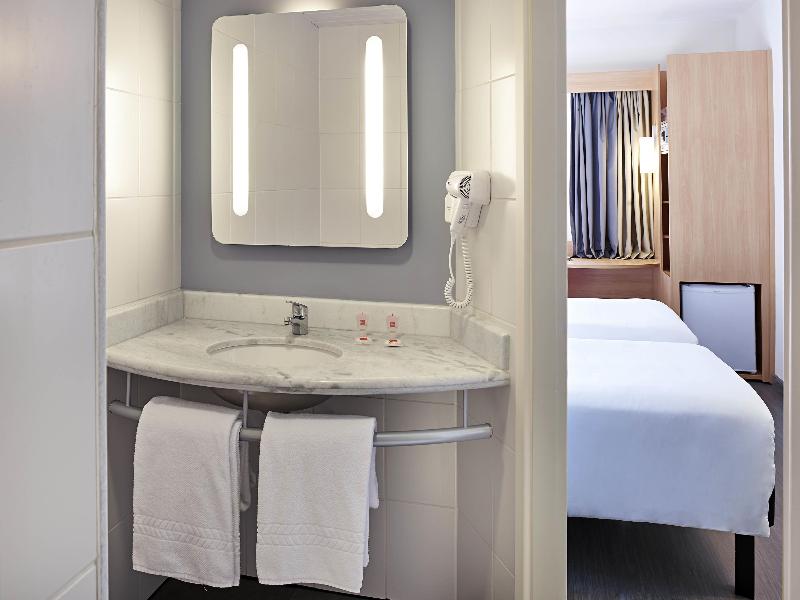 ibis Londrina Shopping image