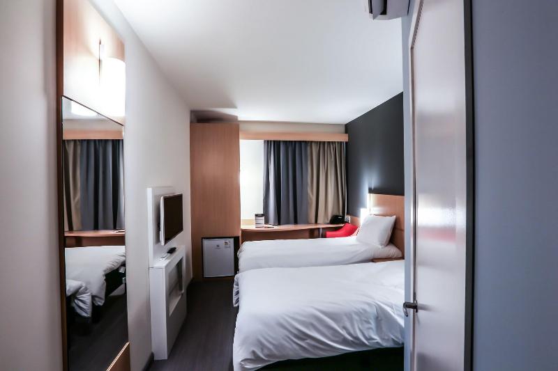 Ibis Sinop image