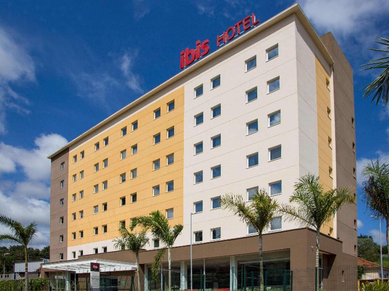 ibis Itatiba image