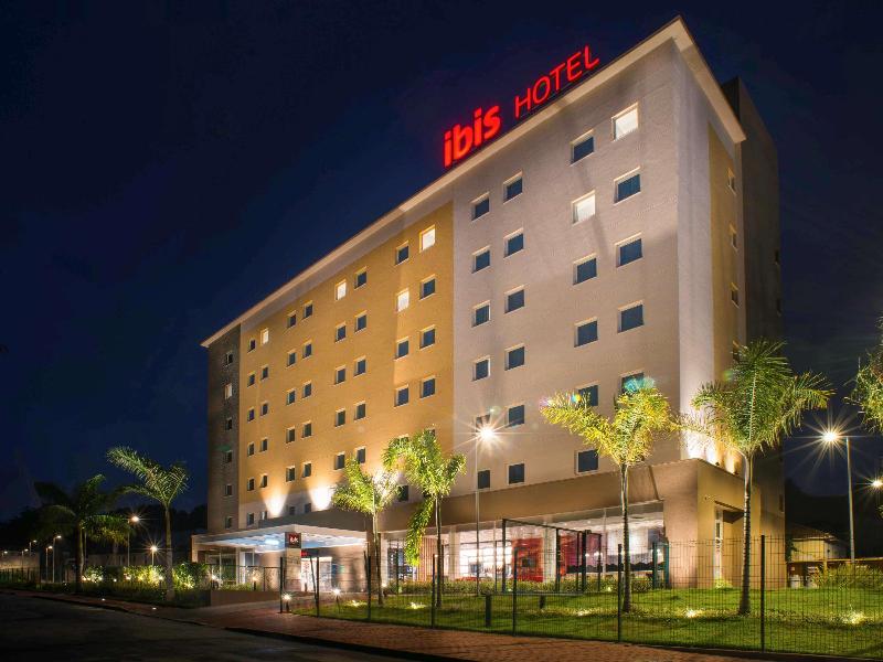 ibis Itatiba image
