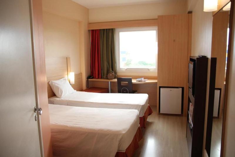 Ibis Vitoria Da Conquista image