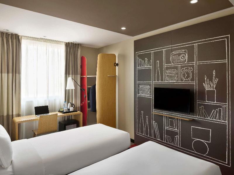 ibis Jeddah City Center image
