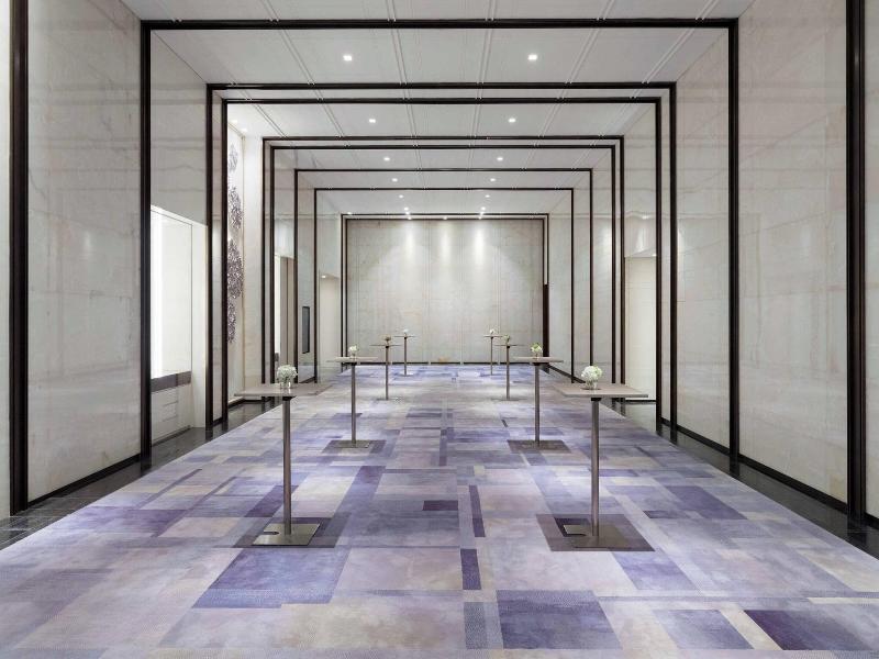 Jw Marriott Marquis Hotel Shanghai Pudong image
