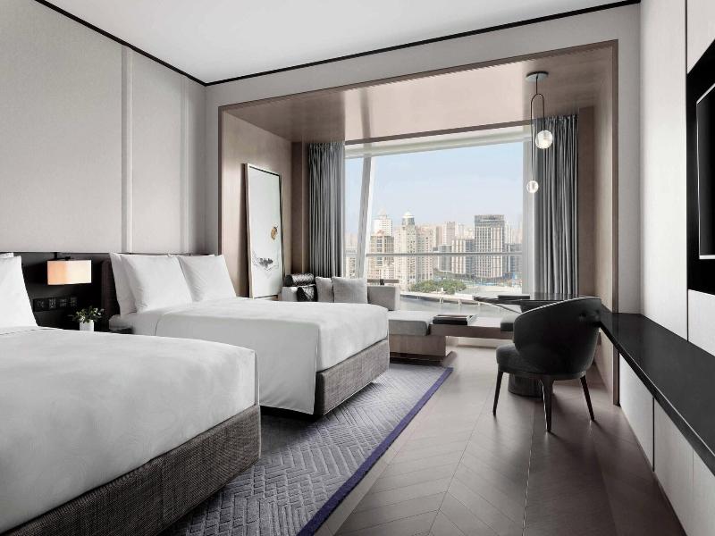 Jw Marriott Marquis Hotel Shanghai Pudong image