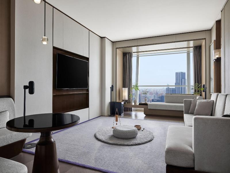 Jw Marriott Marquis Hotel Shanghai Pudong image