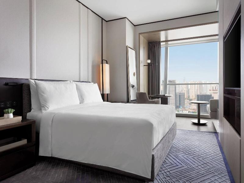 Jw Marriott Marquis Hotel Shanghai Pudong image