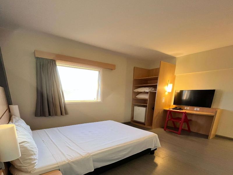 ibis Catalao image