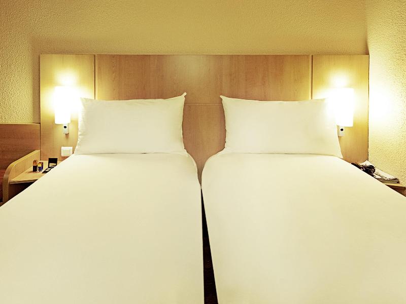 ibis Porto Alegre Assis Brasil image