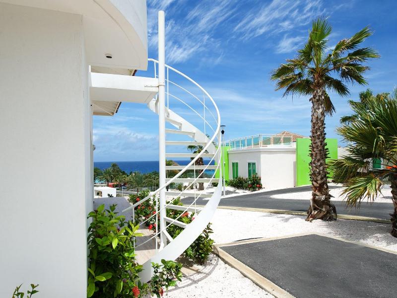 Piscadera Harbour Village image