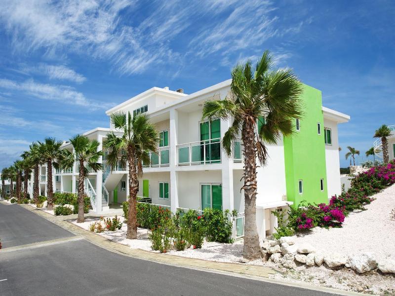 Piscadera Harbour Village image