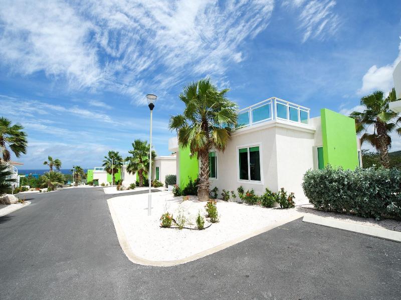 Piscadera Harbour Village image