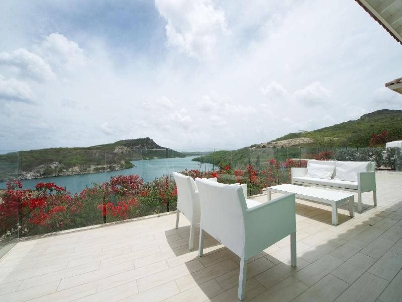 Piscadera Harbour Village image