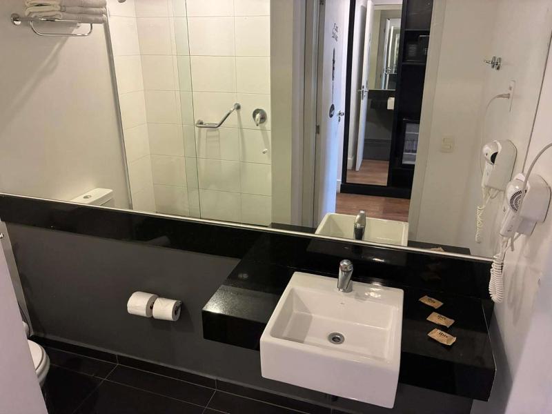 Ibis Styles Taubate image