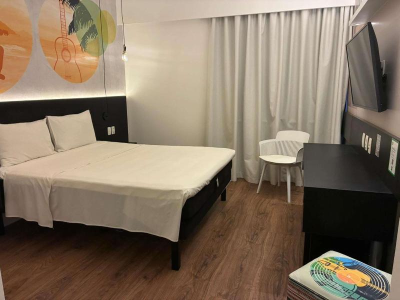 Ibis Styles Taubate image