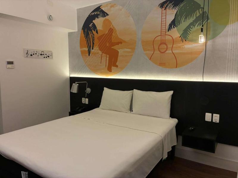 Ibis Styles Taubate image
