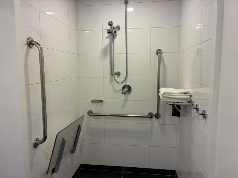 Ibis Styles Taubate image