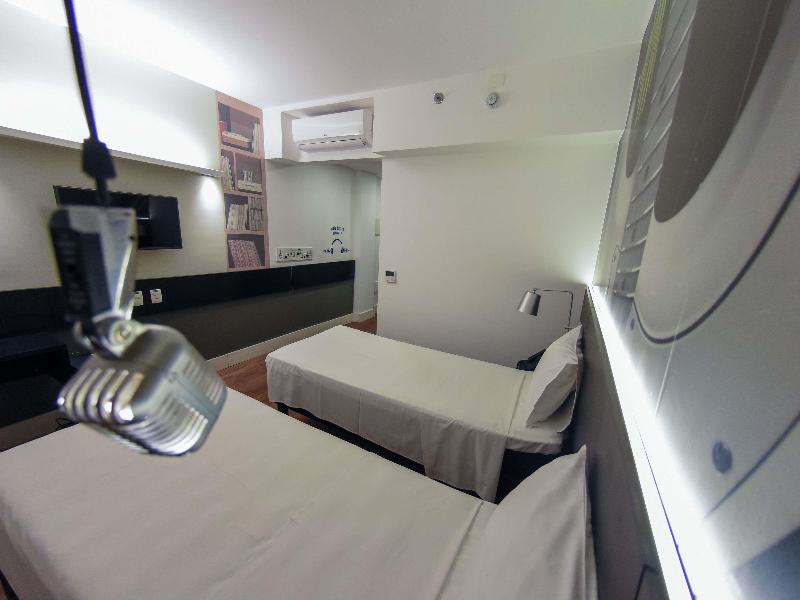 Ibis Styles Taubate image