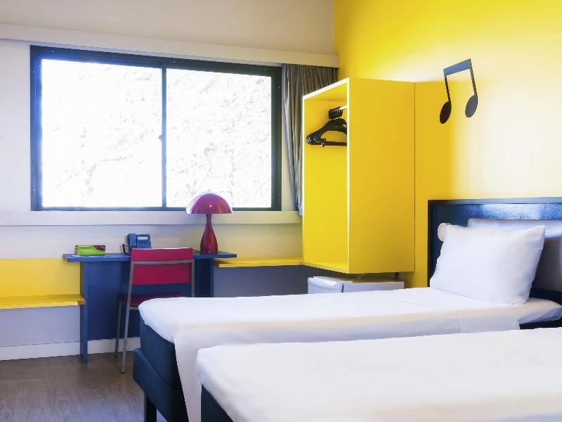 Ibis Styles Sao Mateus image