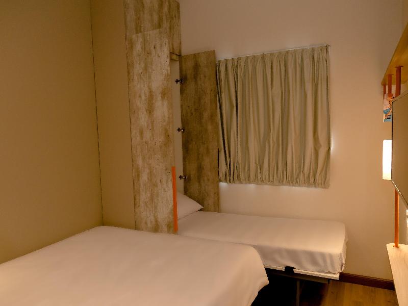 Ibis Budget Lorena image