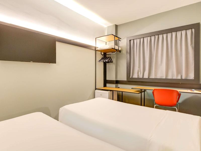 ibis Rio de Janeiro Nova America image