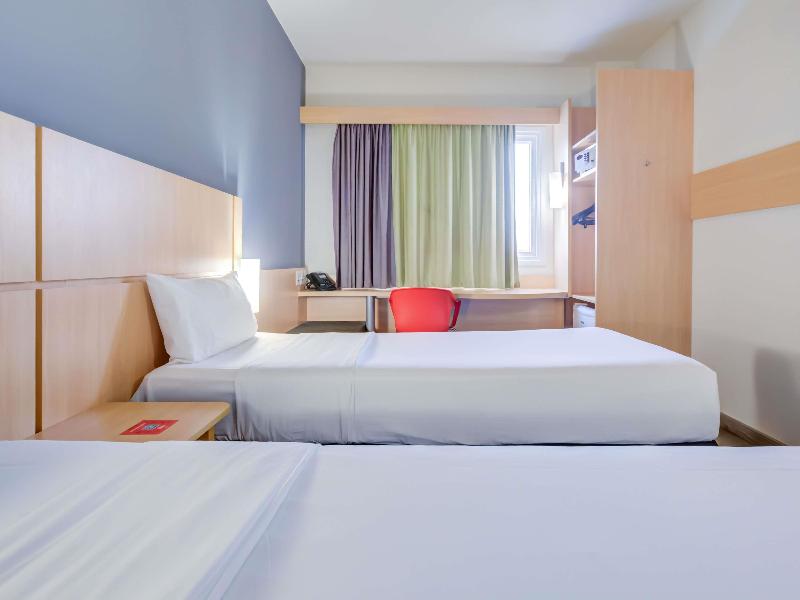 ibis Rio de Janeiro Nova America image