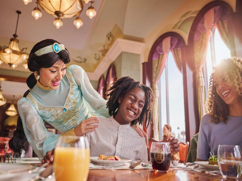 Disneyland Hotel image