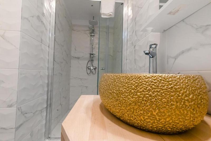 Labirint Hotel image