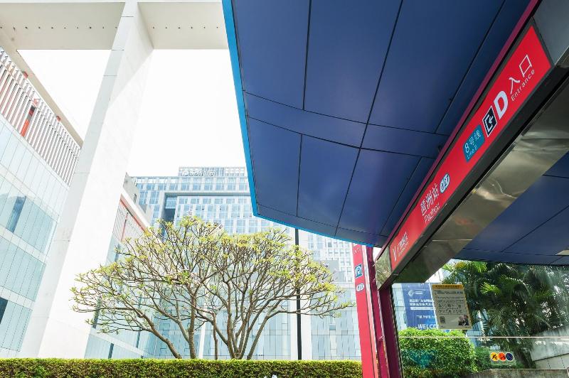 Yicheng Apartment Pazhou Poly World Center image