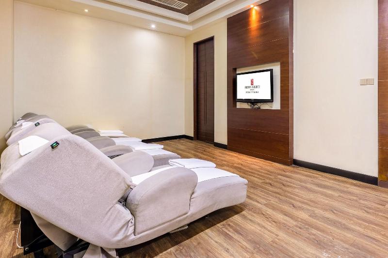 Guangzhou Nuomo International Hotel image
