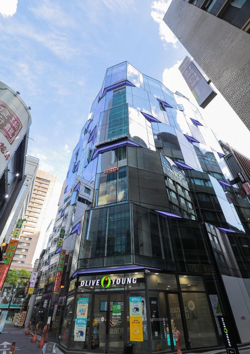 Line Hotel Myeongdong image