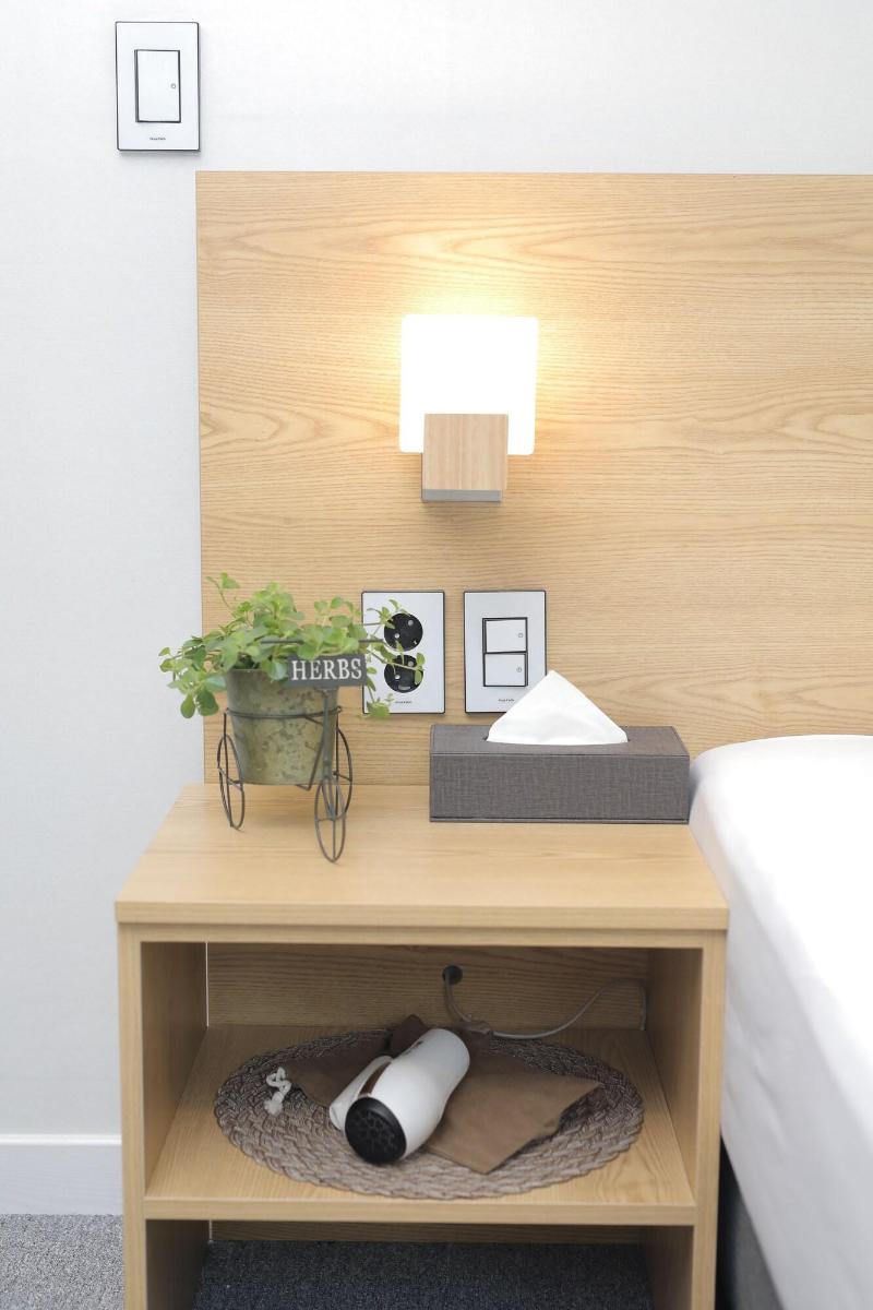 Line Hotel Myeongdong image