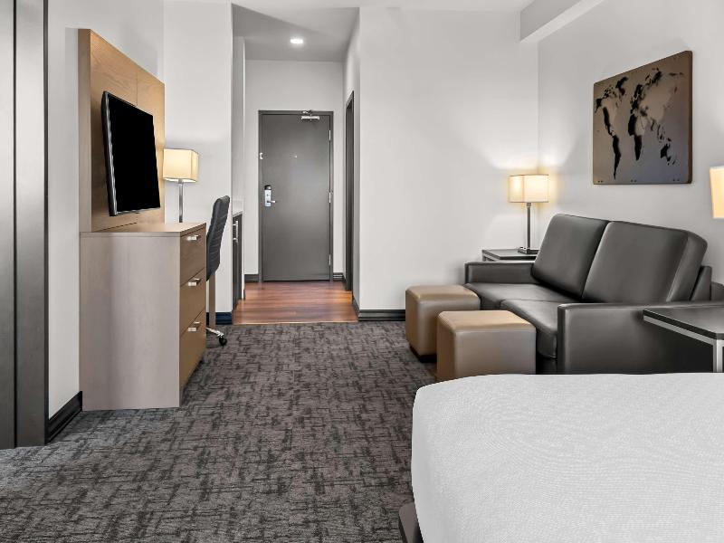 Best Western Plus Winkler image