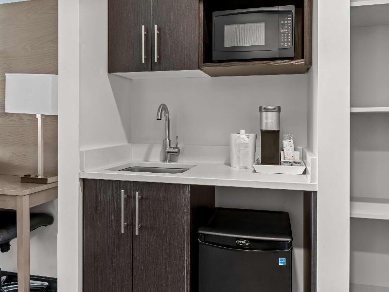 Best Western Plus Winkler image